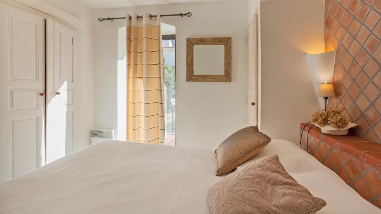 Locations Calenzana Apartment Bagian luar foto